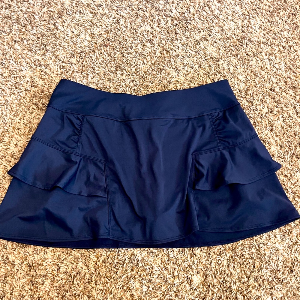Athleta navy skirt size M